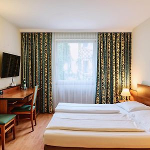 Kamer met een King Size Bed